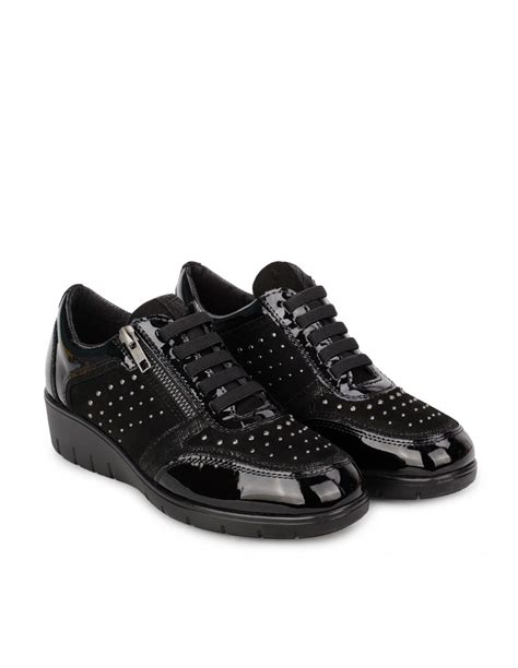 Zapatos cuna charol Continuara.org