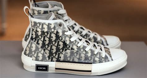 Zapatos dior Continuara.org