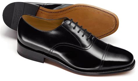 Zapatos estilo oxford Continuara.org