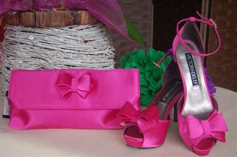 Zapatos fucsia bolso Continuara.org