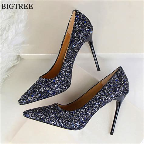 Zapatos lentejuelas Continuara.org